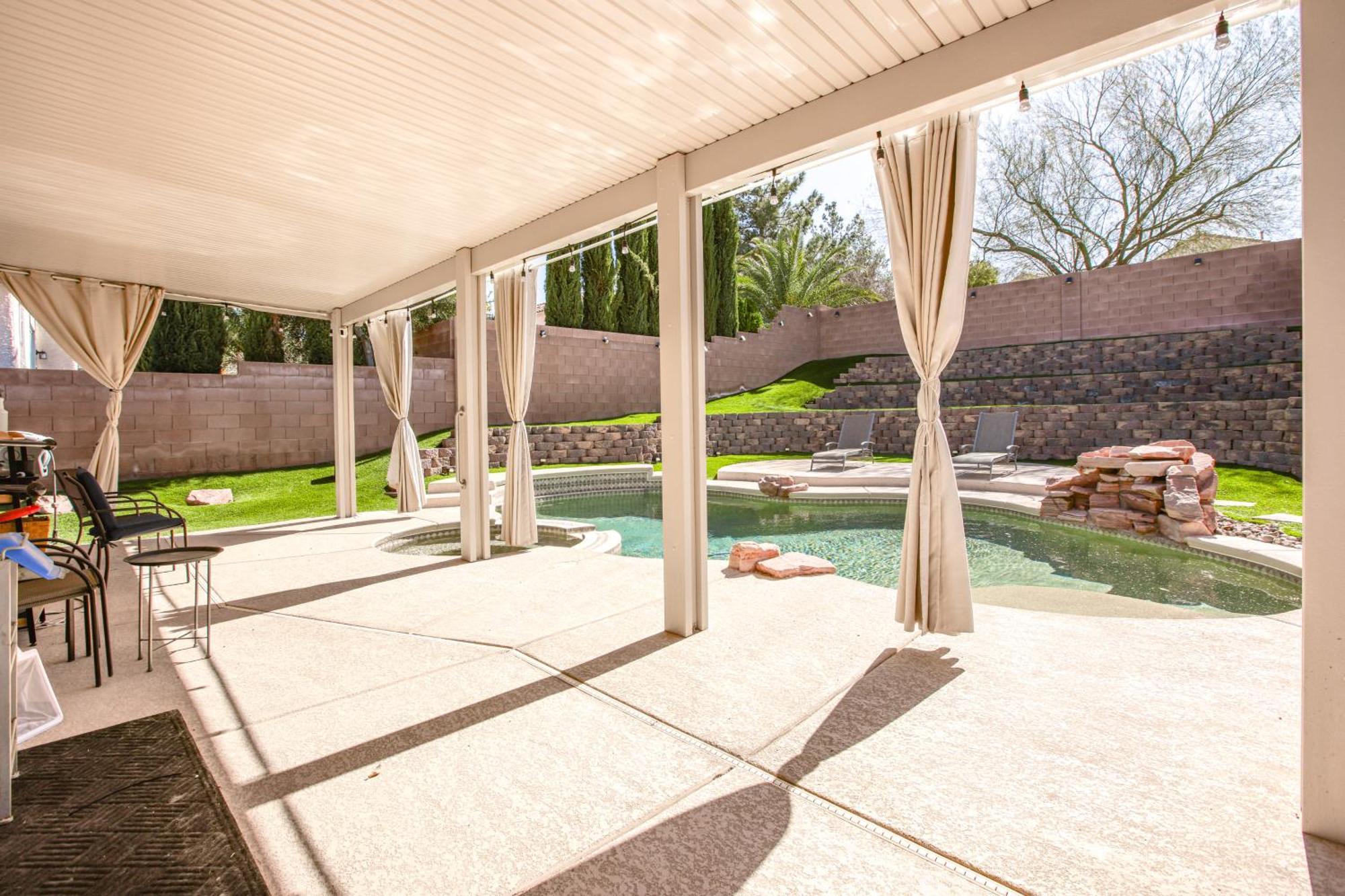 Desert Escape With Pool Oasis Near Golfing And Vegas! * Las Vegas