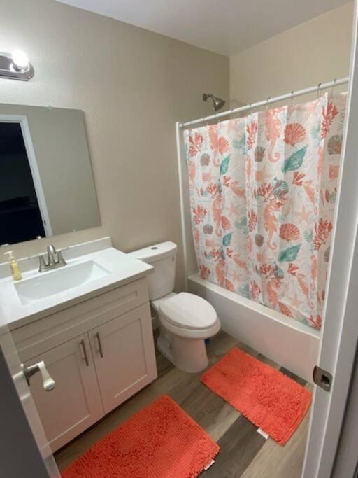 In Downtown Free Parking 4 Mins Frm Freemont * Las Vegas