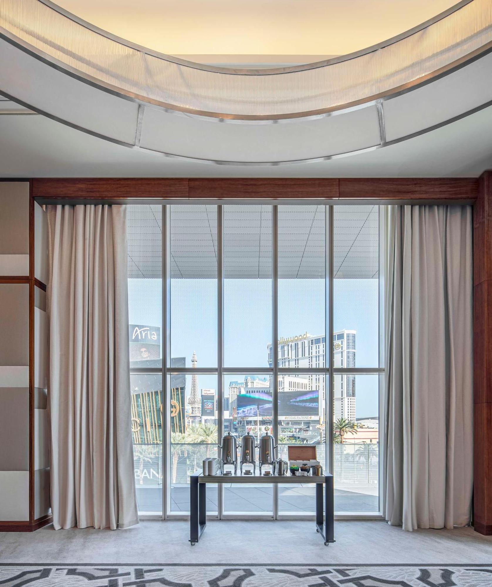 Waldorf Astoria Vegas 5*