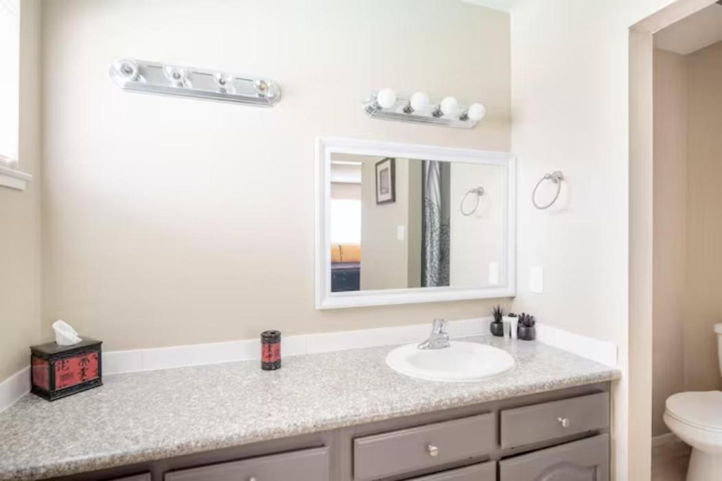Pool 4 Bedroom 2 Bath Close To Strip Ferienhaus *