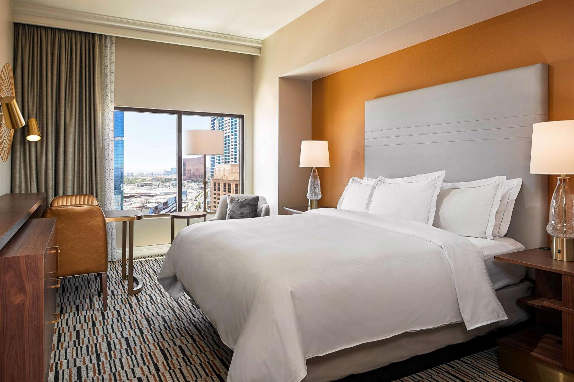 Resort Hilton Grand Vacations Club On The Vegas Strip Las Vegas