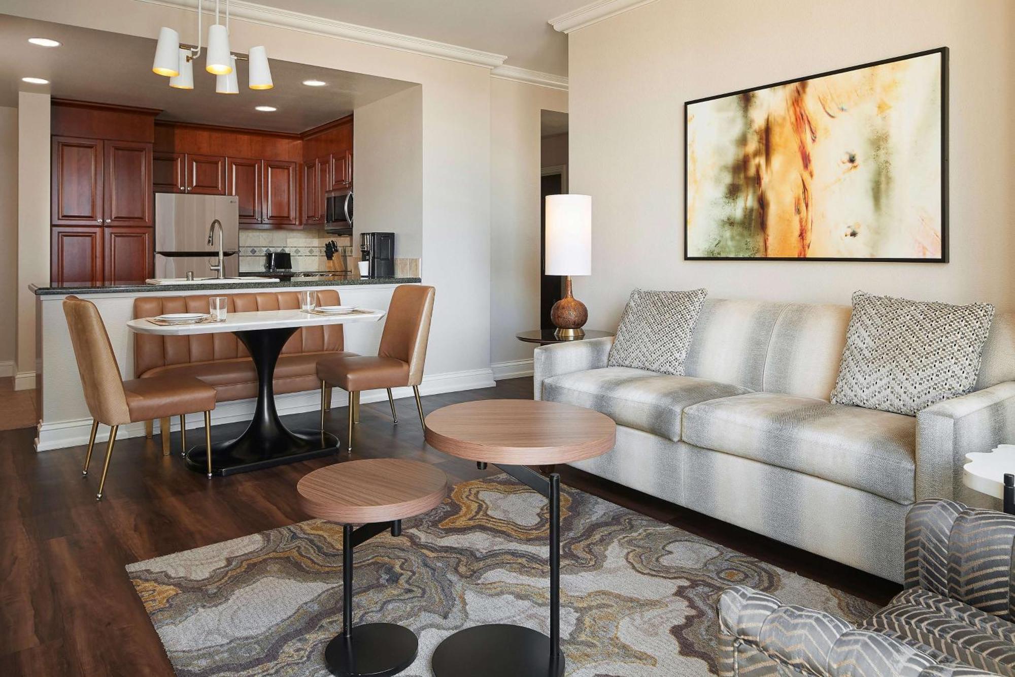 Hilton Grand Vacations Club On The Vegas Strip Resort Las Vegas