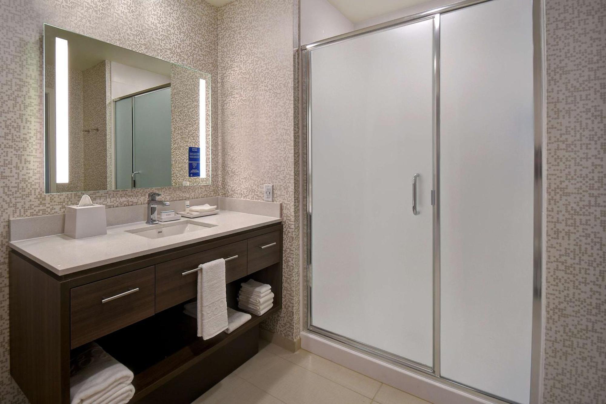 Home2 By Hilton Vegas Convention Center - No Fee Las Vegas