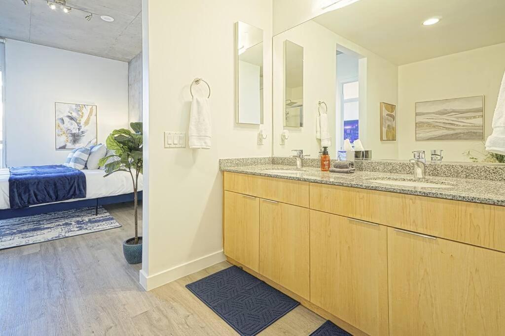 Loft Lv8 ※ Elegant Urban Oasis In Downtown Vegas *