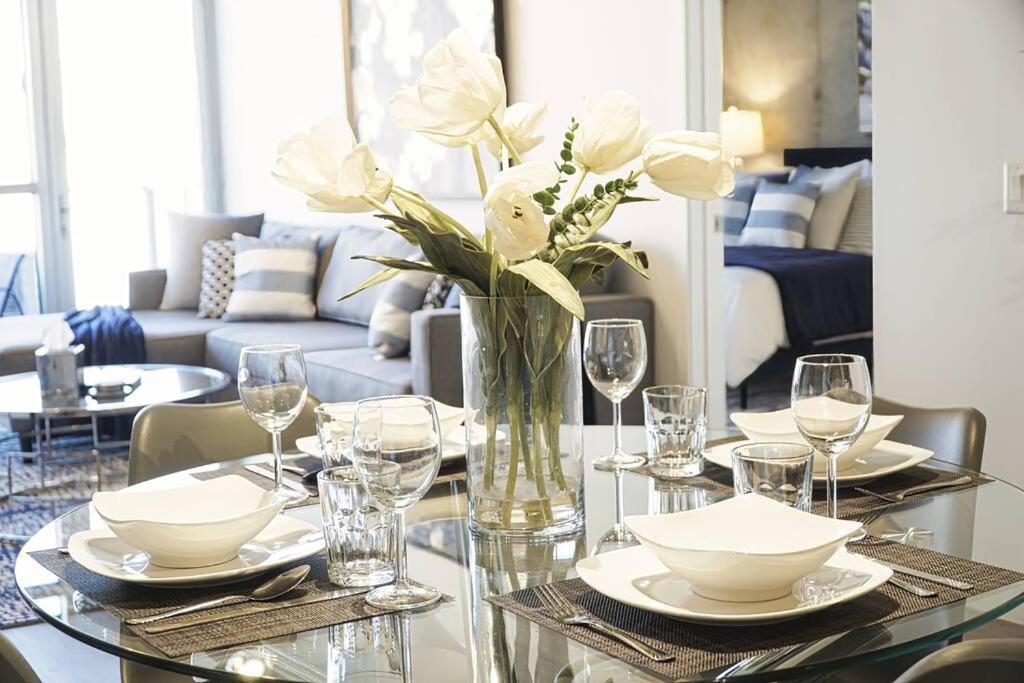 Loft Lv8 ※ Elegant Urban Oasis In Downtown Vegas Apartment