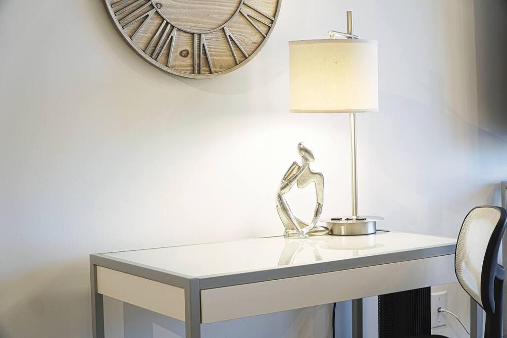 Loft Lv8 ※ Elegant Urban Oasis In Downtown Vegas Apartment