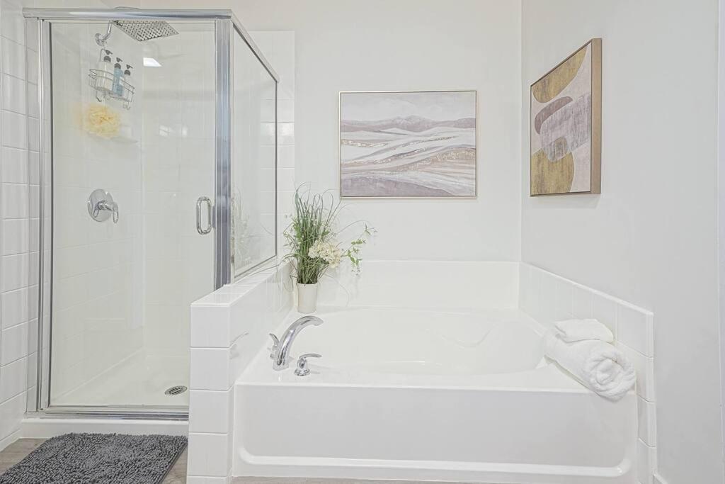 Loft Lv8 ※ Elegant Urban Oasis In Downtown Vegas * Las Vegas