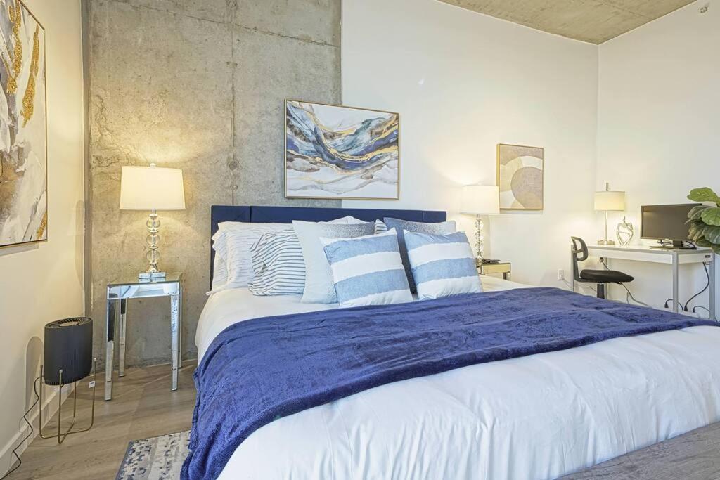 Loft Lv8 ※ Elegant Urban Oasis In Downtown Vegas * Las Vegas