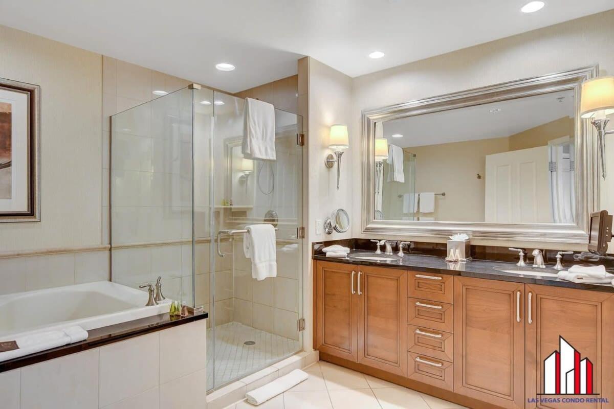 Holiday home Mgm Signature-16-719 Strip View Jacuzzi Las Vegas