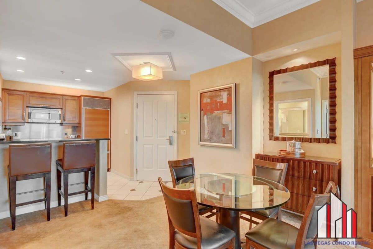 Signature 2br3ba Balcony Combo Units 29-602 And 04 *