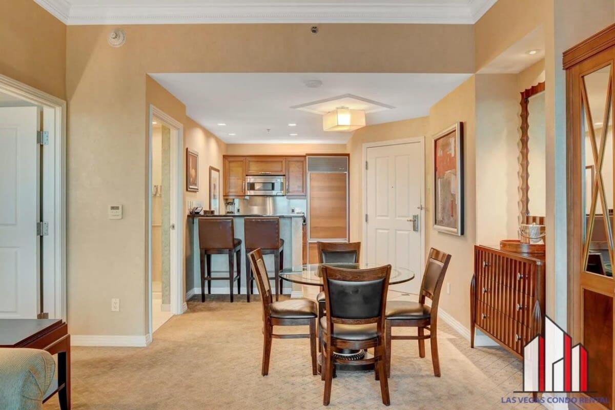 Signature 2br3ba Balcony Combo Units 29-602 And 04