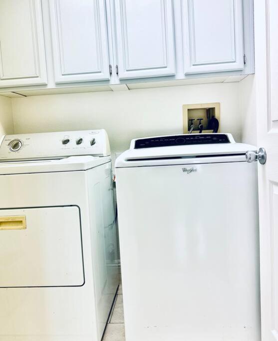 Lv 7bed 5bd 3ba Gem *