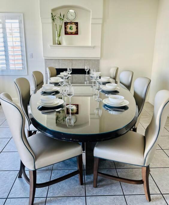 Lv 7bed 5bd 3ba Gem