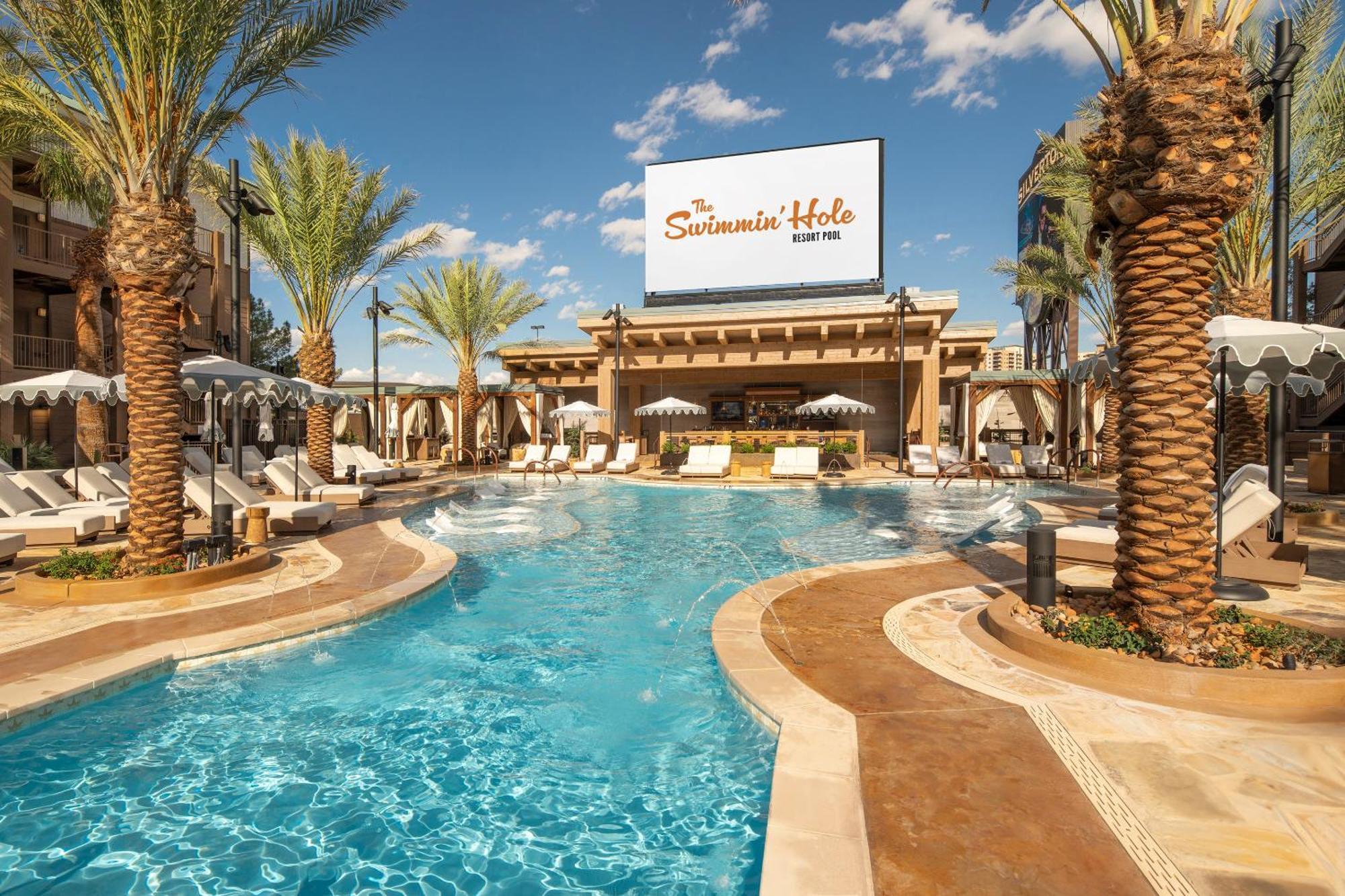 Silverton Casino Resort 3*