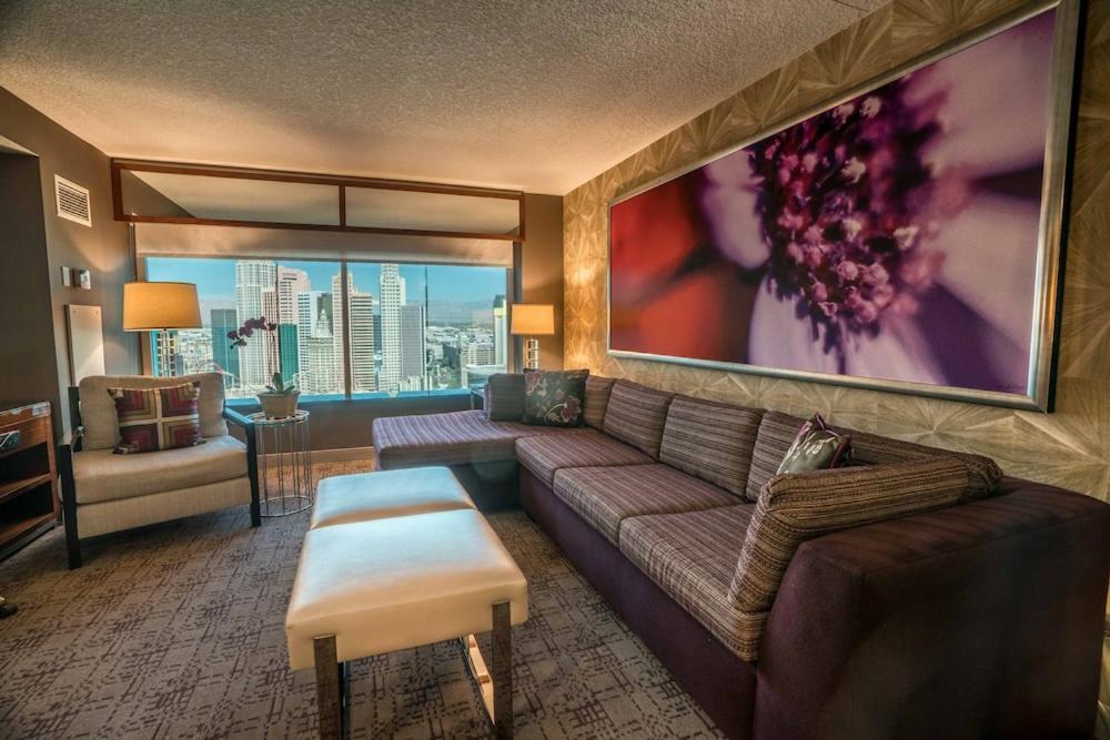 Mgm Grand & Casino By Suiteness
