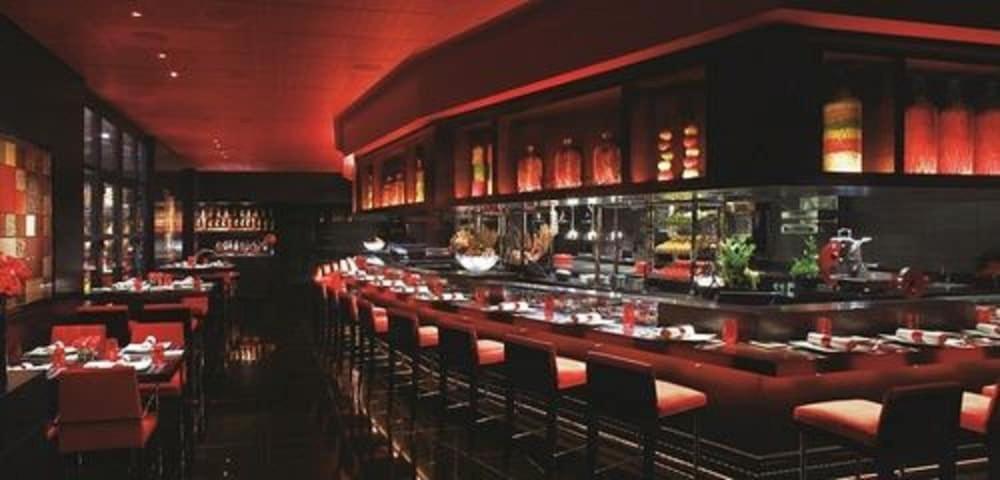 Mgm Grand & Casino By Suiteness 4*
