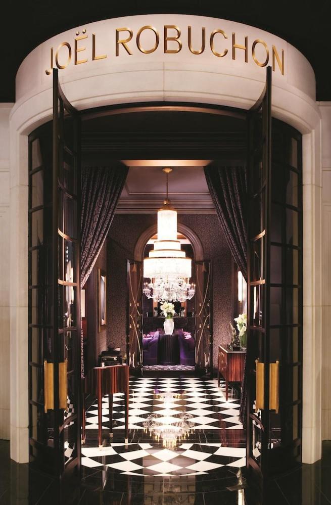 Hotel Mgm Grand & Casino By Suiteness