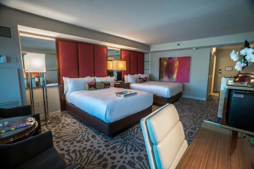 Hotel Mgm Grand & Casino By Suiteness 4*