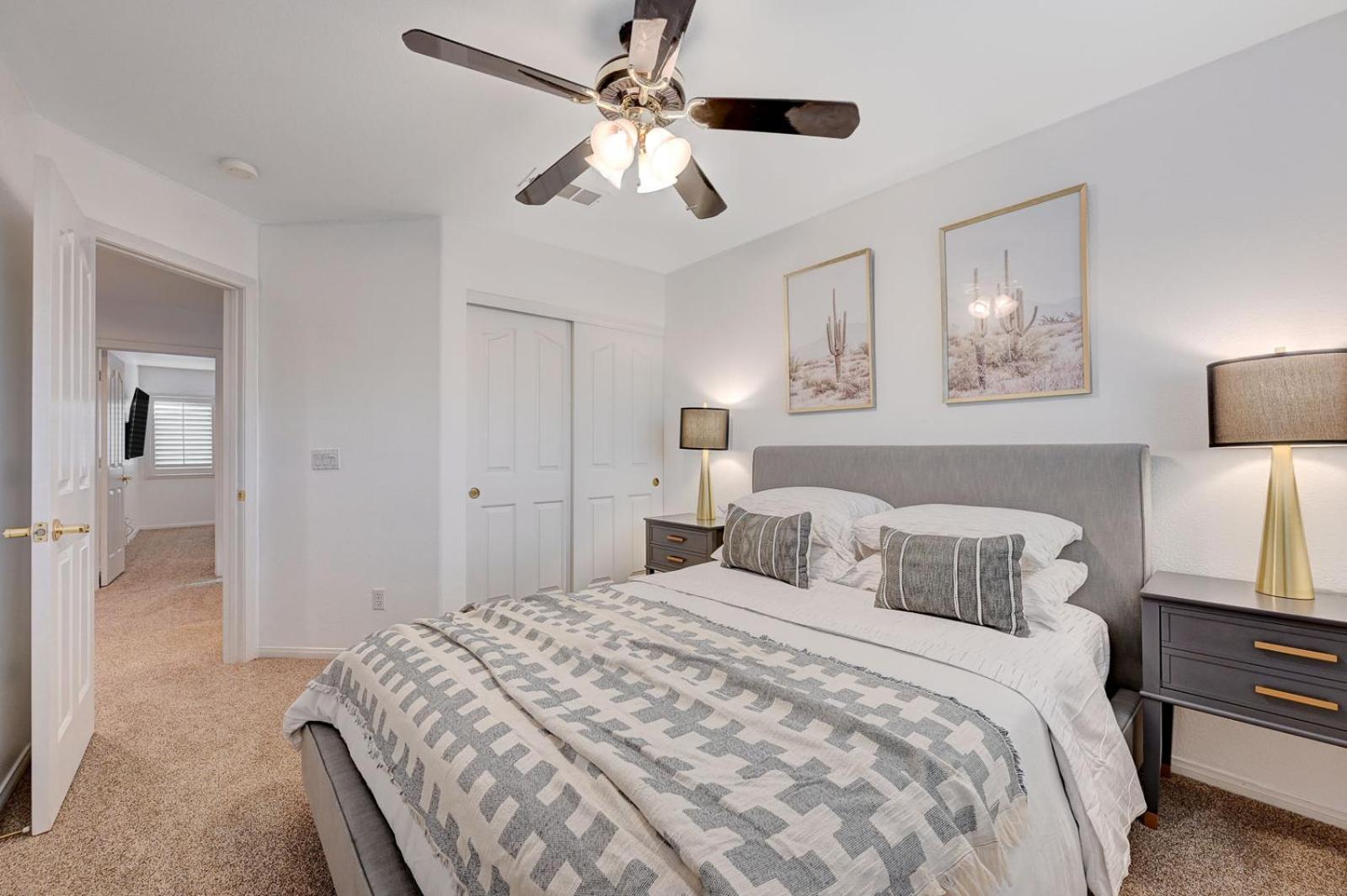 Gorgeous 6br With Pool And Holiday home Las Vegas