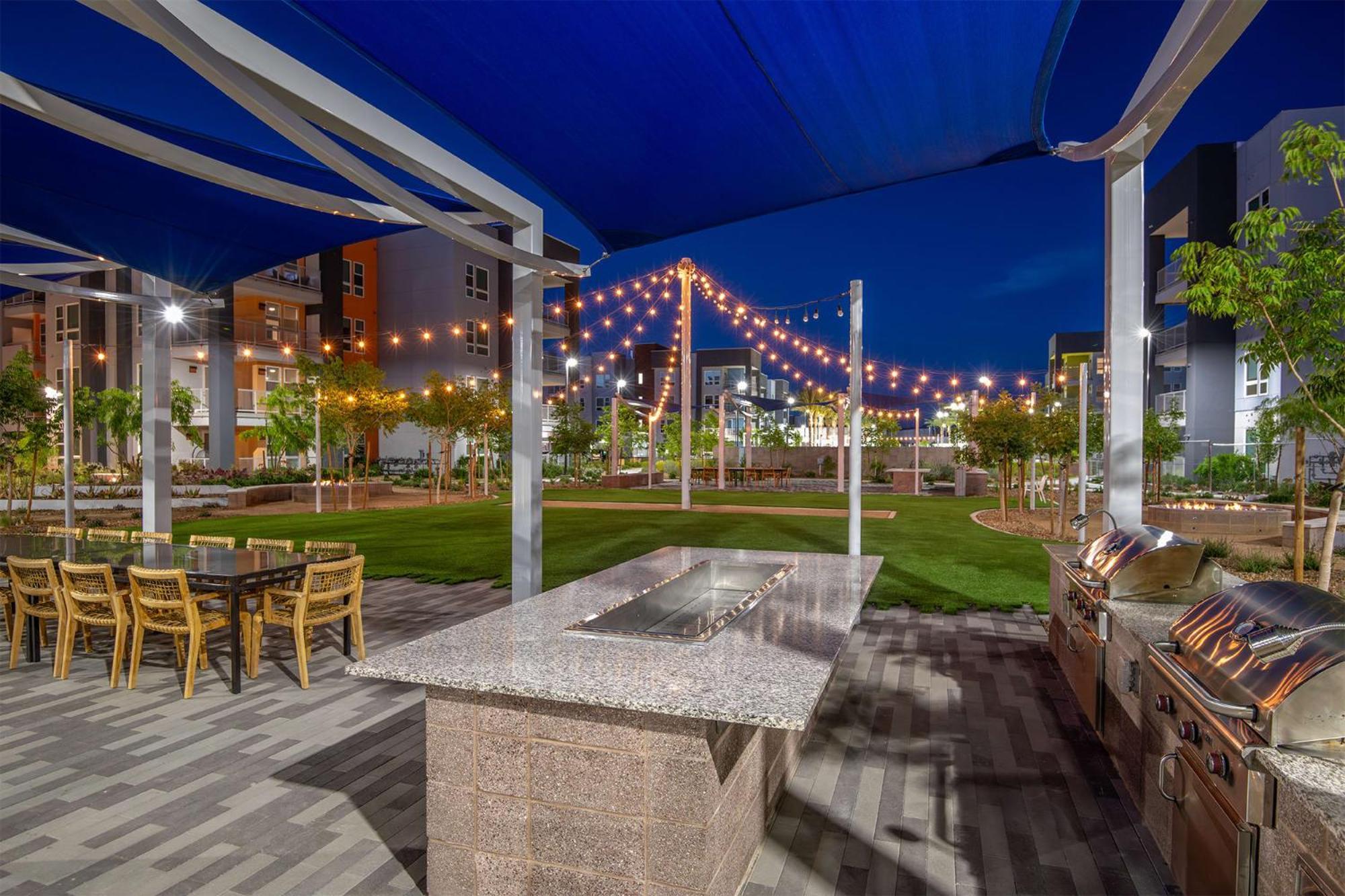 1 Bedroom Luxury Ariva Las Vegas