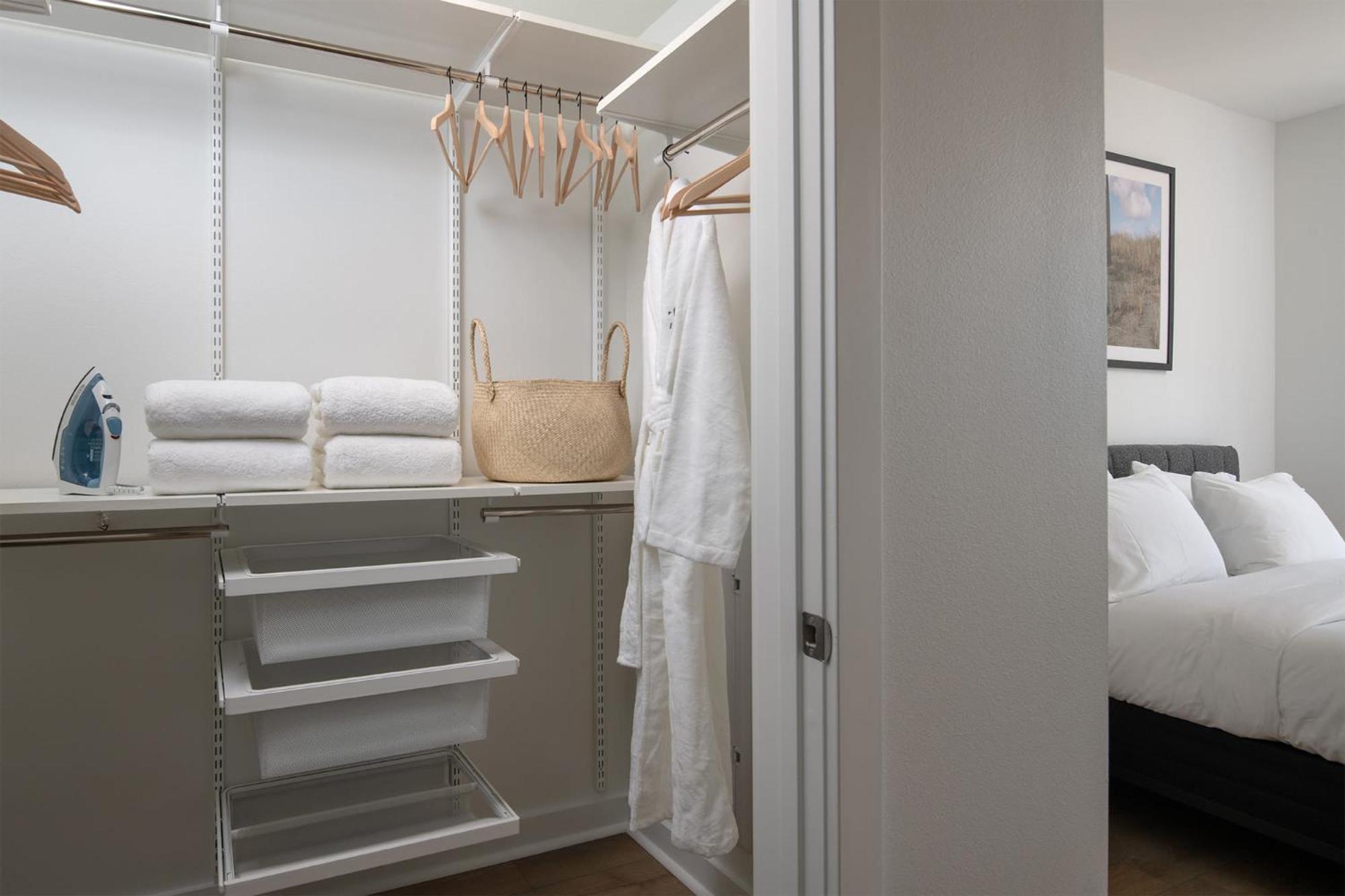 Apartment 1 Bedroom Luxury Ariva