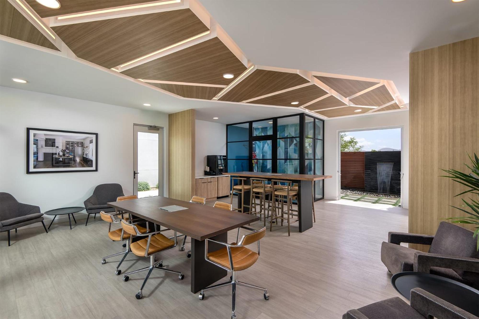 1 Bedroom Luxury Ariva Las Vegas