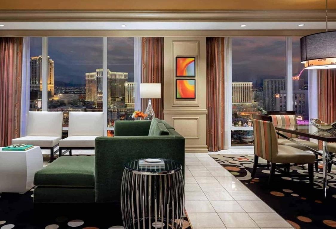 Hotel The Mirage & Casino By Suiteness