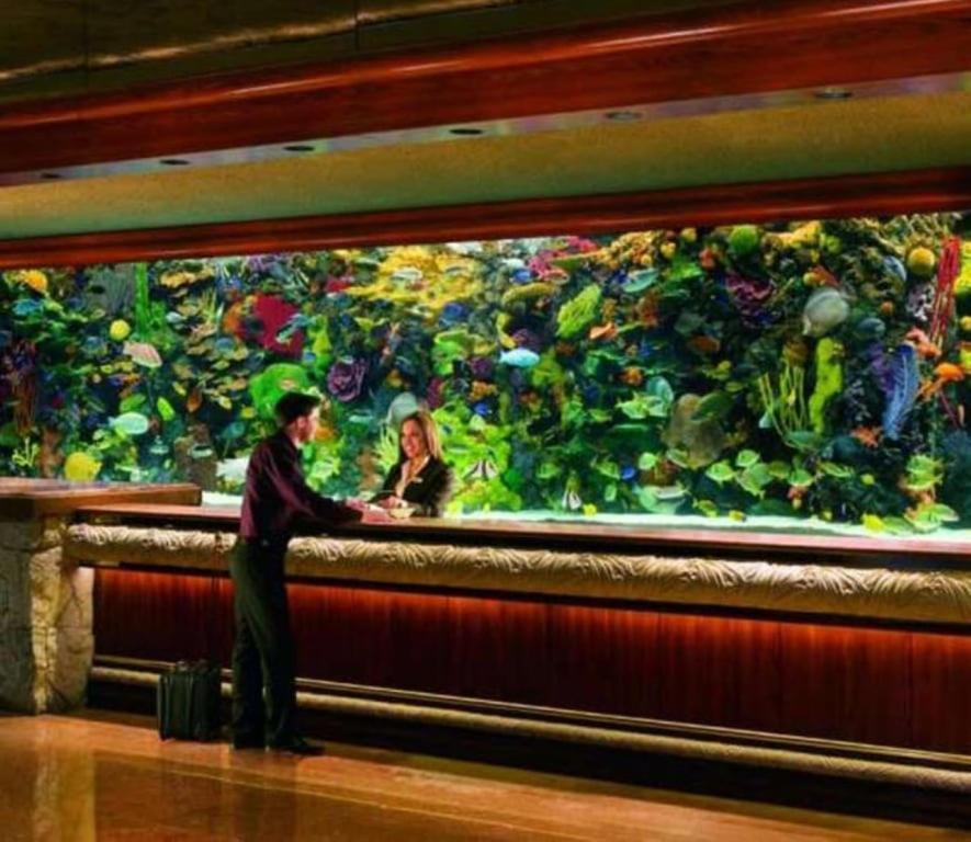 The Mirage & Casino By Suiteness
