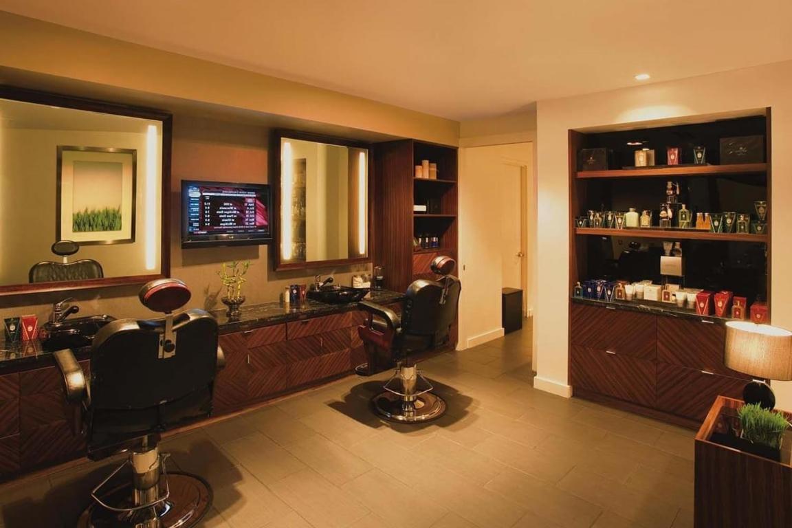 The Mirage & Casino By Suiteness Hotel
