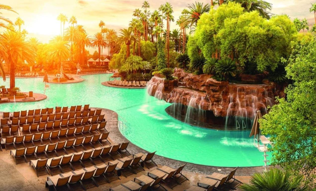 Hotel The Mirage & Casino By Suiteness