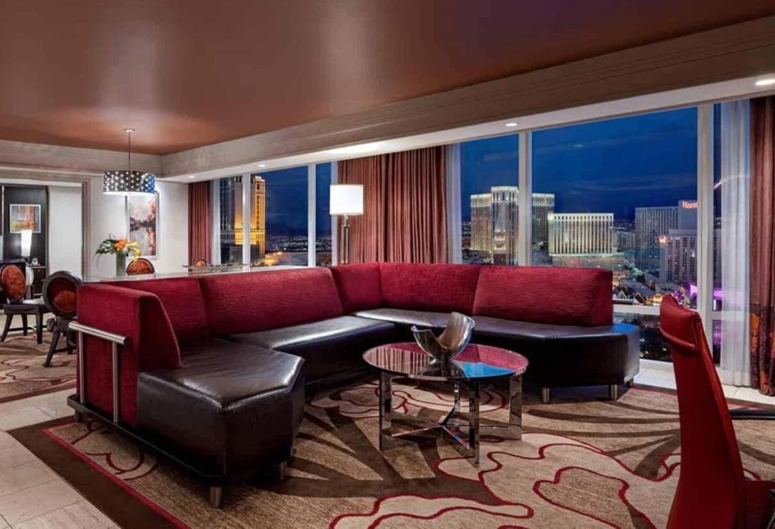 The Mirage & Casino By Suiteness Las Vegas