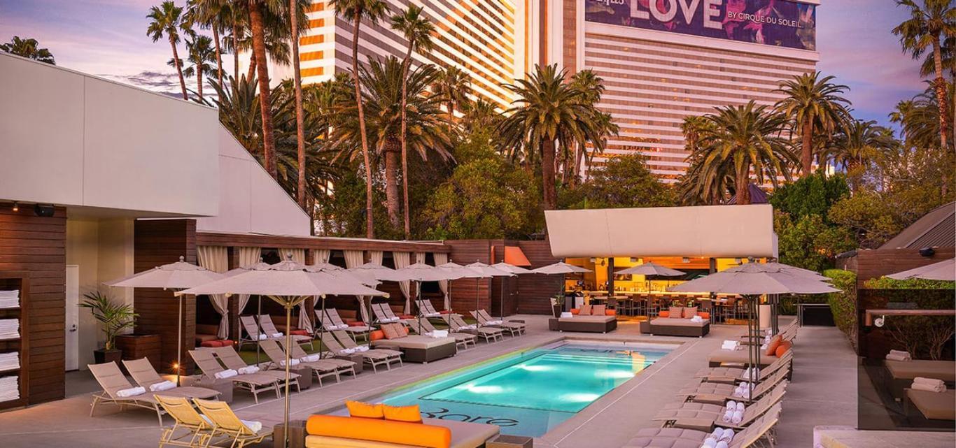 The Mirage & Casino By Suiteness