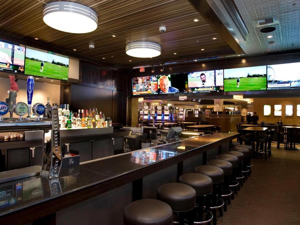 Resort Suncoast And Casino Las Vegas