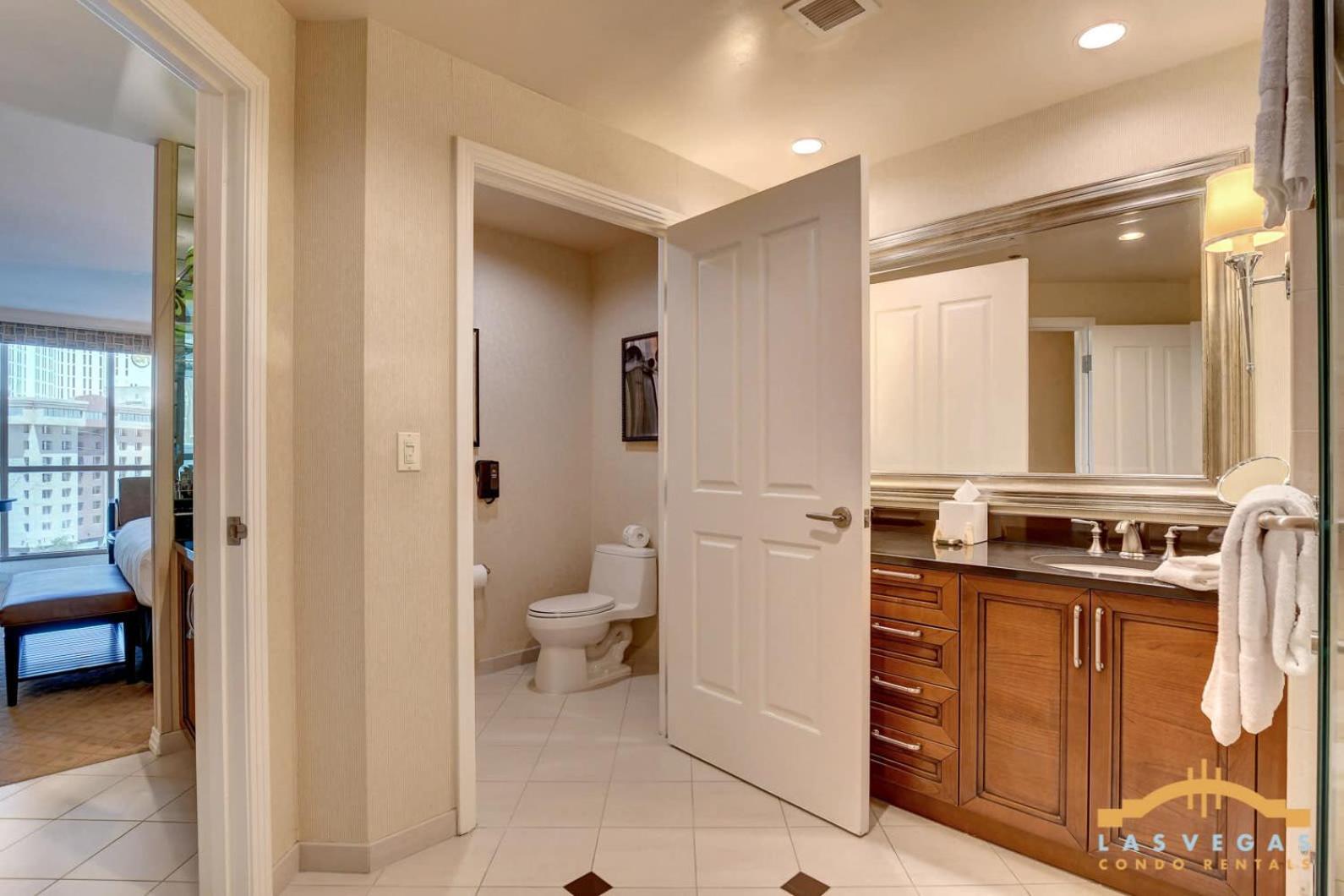 Mgm Signature-04-611 Strip View Jacuzzi Holiday home *