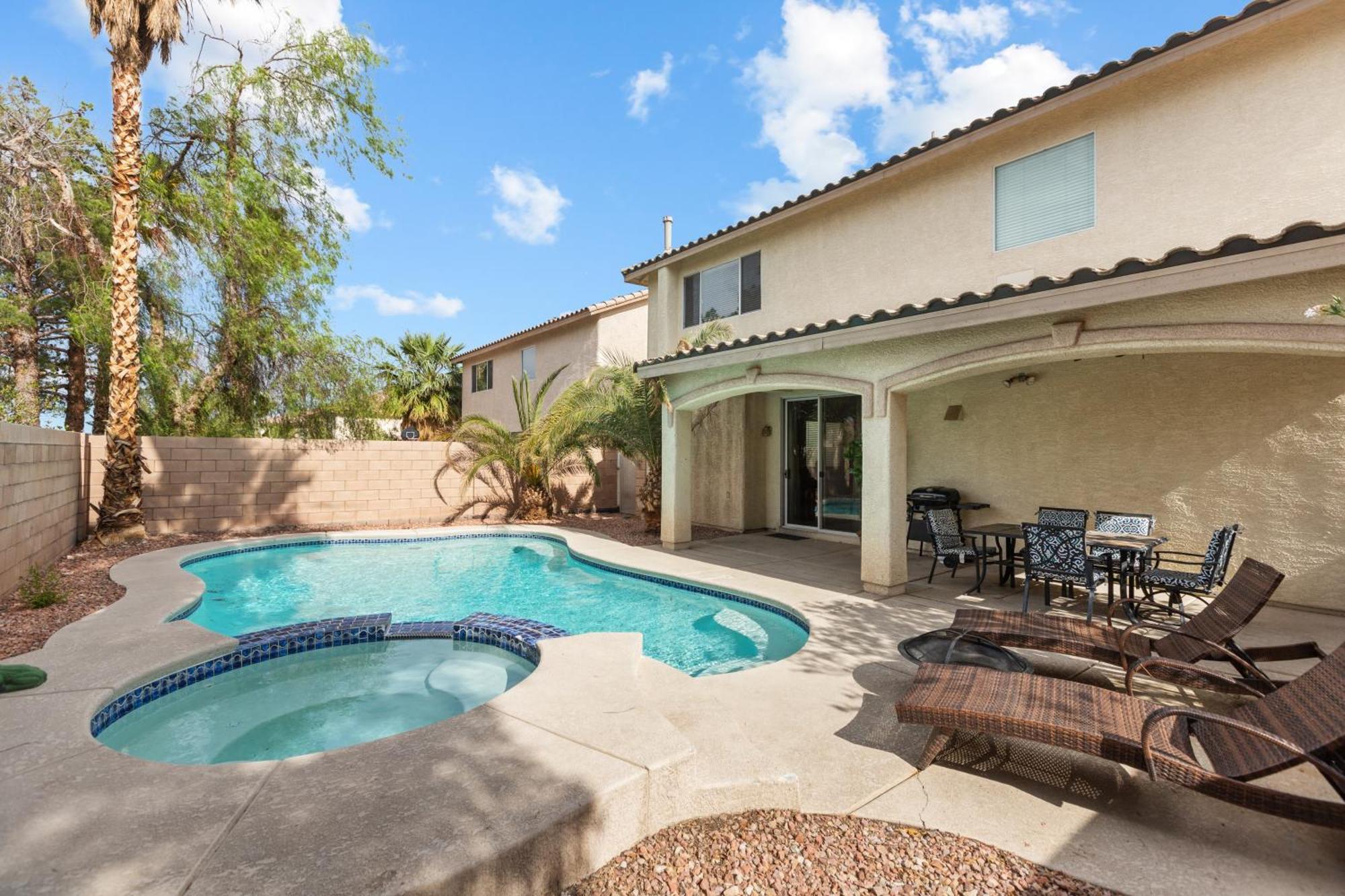 3000sqft House 8beds3bath Pooljacuzzibbqj Apartment