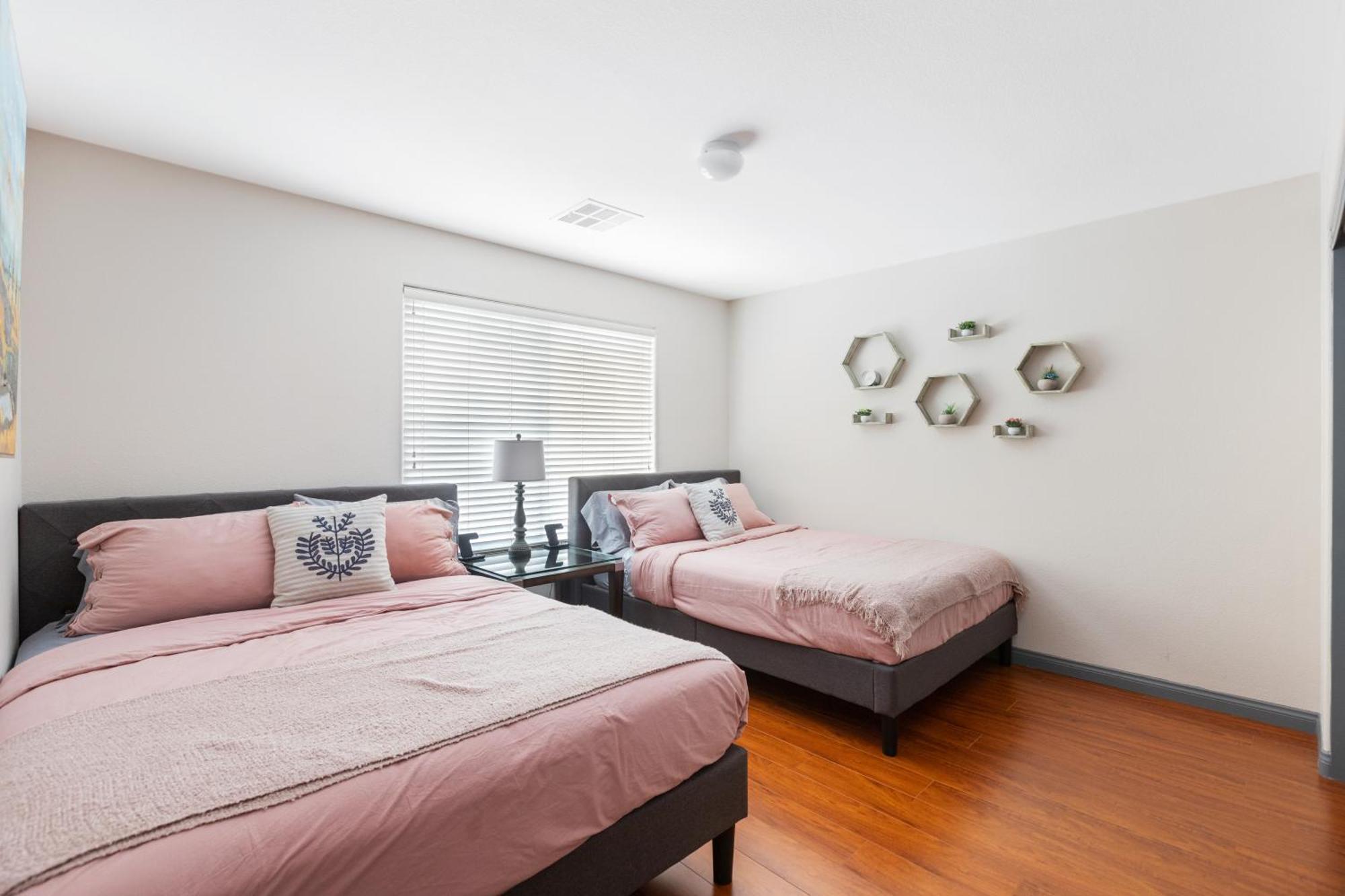3000sqft House 8beds3bath Pooljacuzzibbqj Apartment