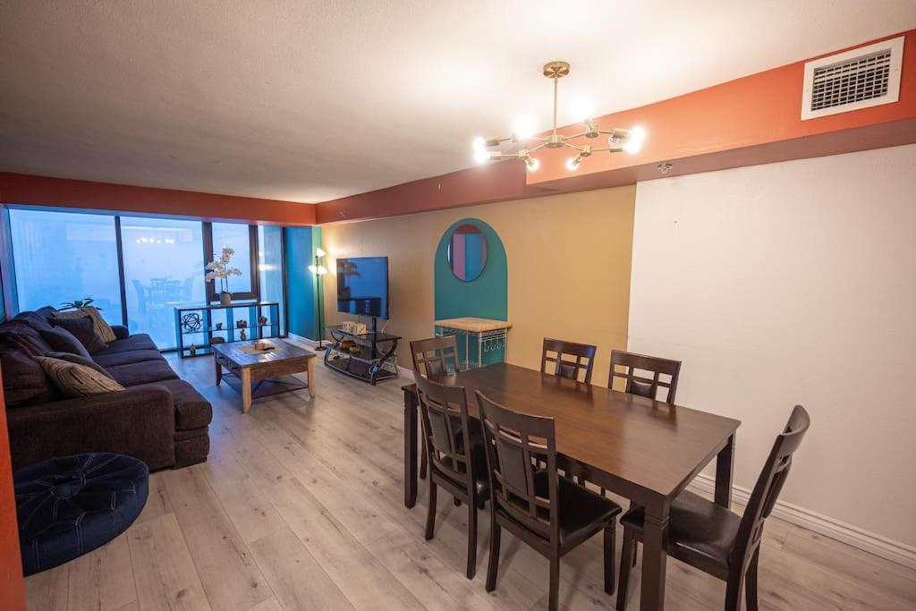 Together - Penthouse - 2 Bed & 2 Bath Apartment