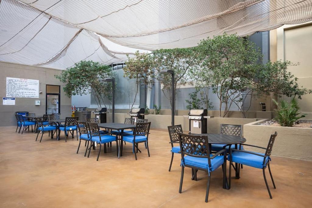 Together - Penthouse - 2 Bed & 2 Bath Las Vegas