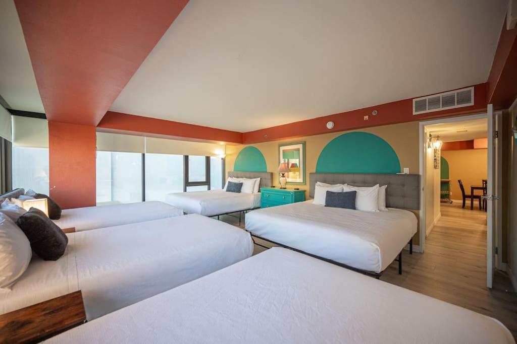 Apartment Together - Penthouse - 2 Bed & 2 Bath *