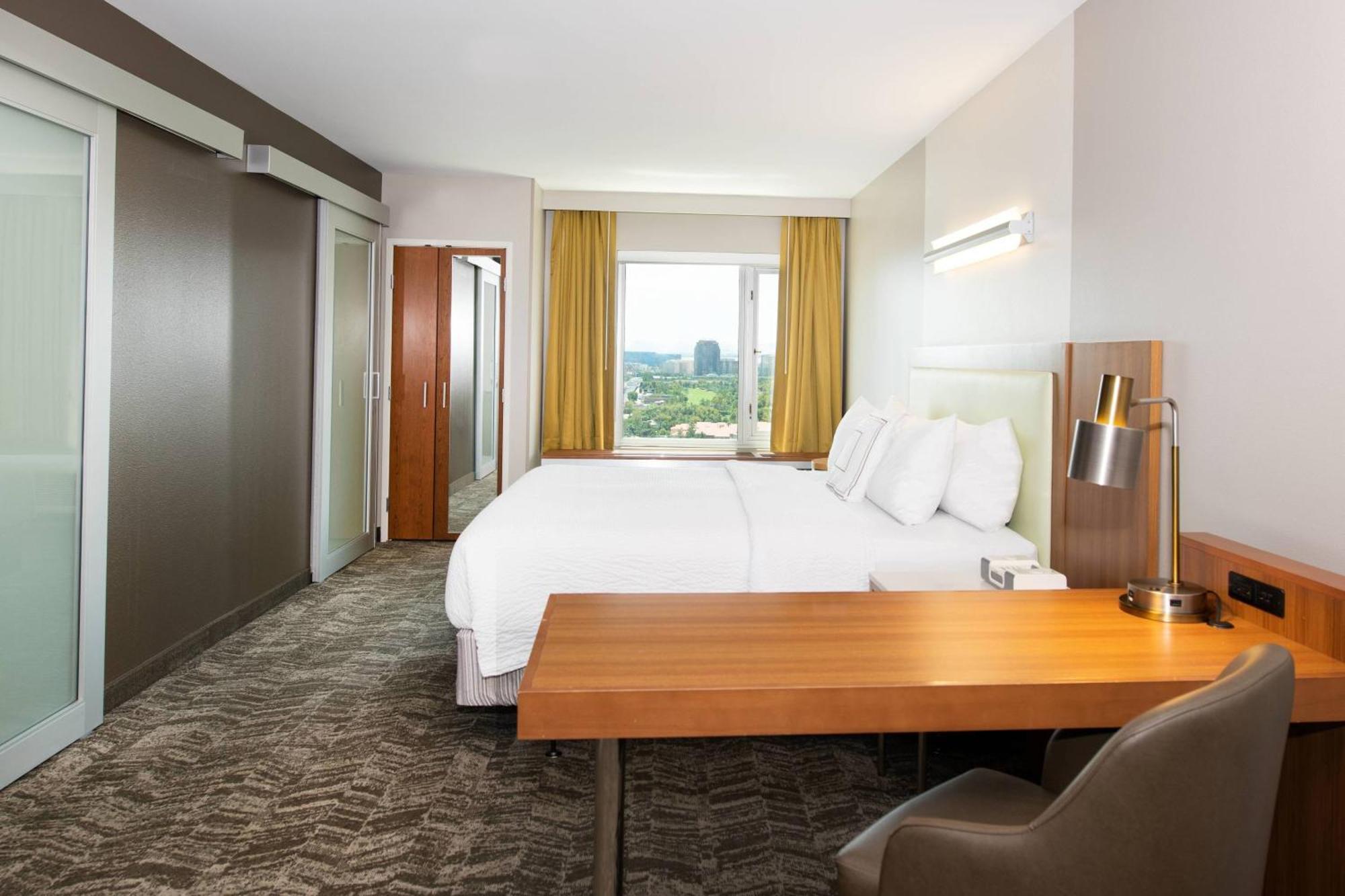 Springhill By Marriott Vegas Convention Center