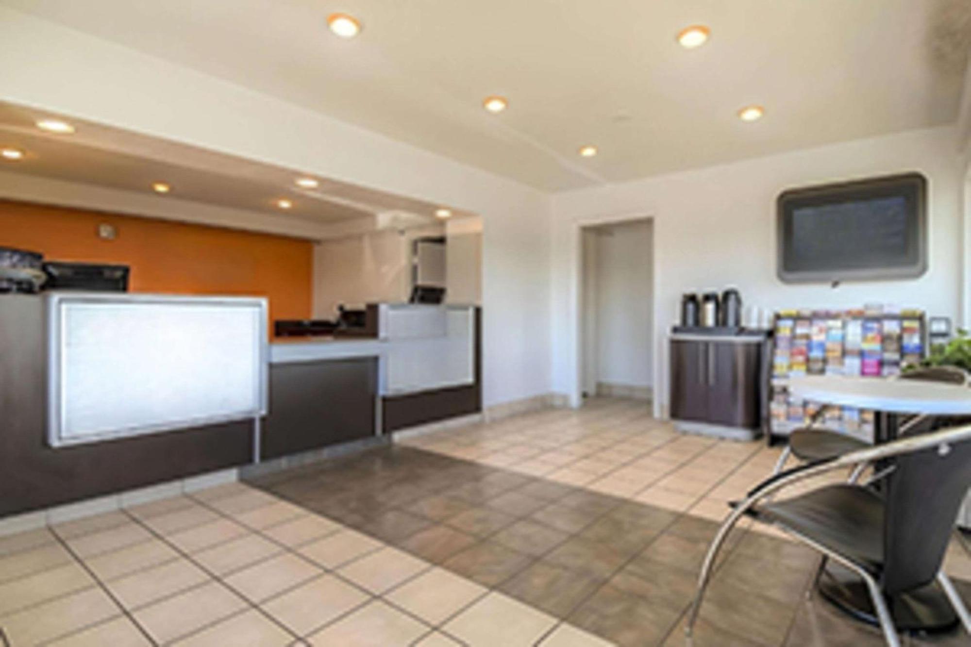 Park By Radisson, Vegas Boulder Hwy Inn