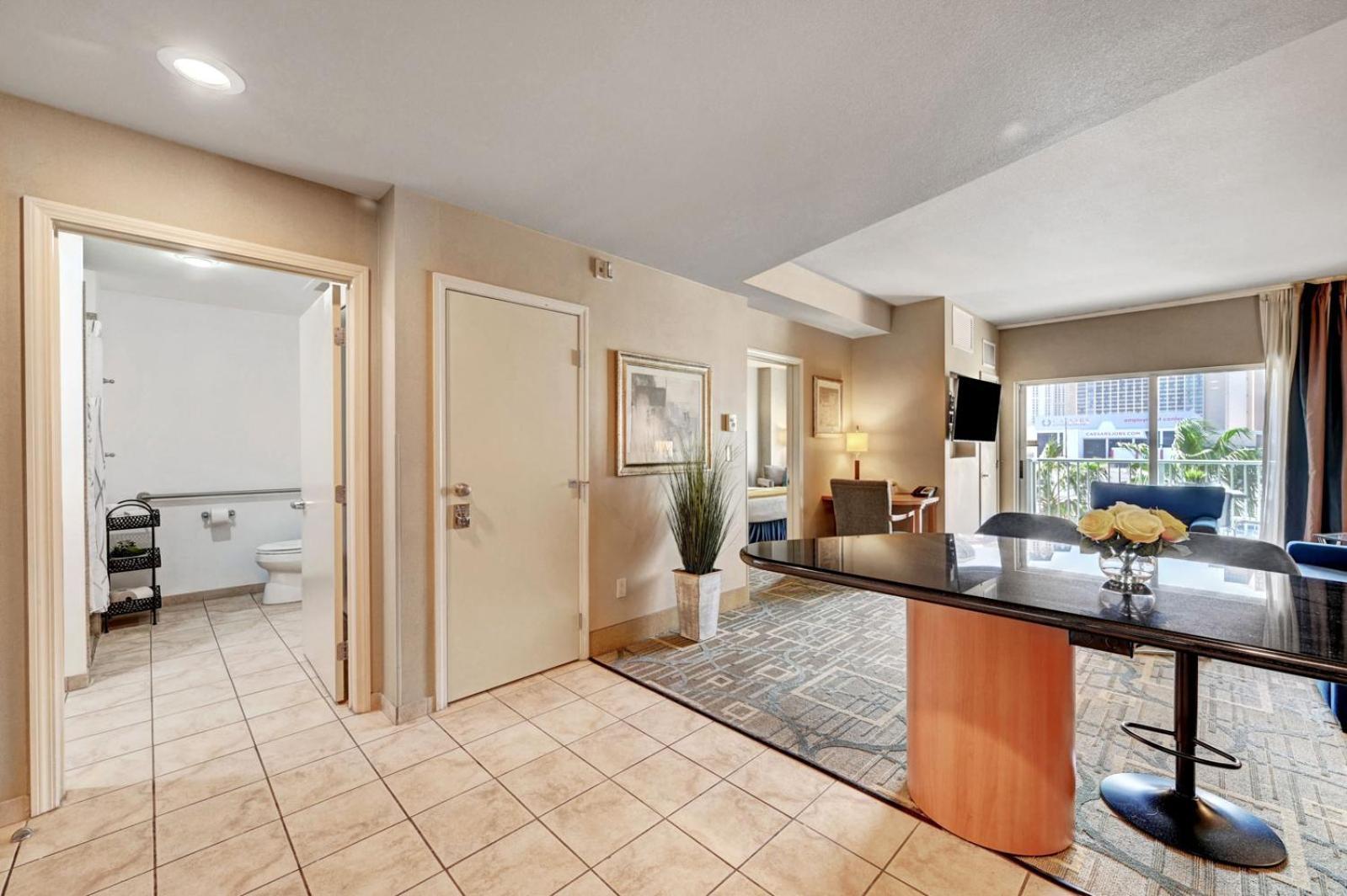 Aparthotel Royal Oasis At Platinum Hotel-strip Views *