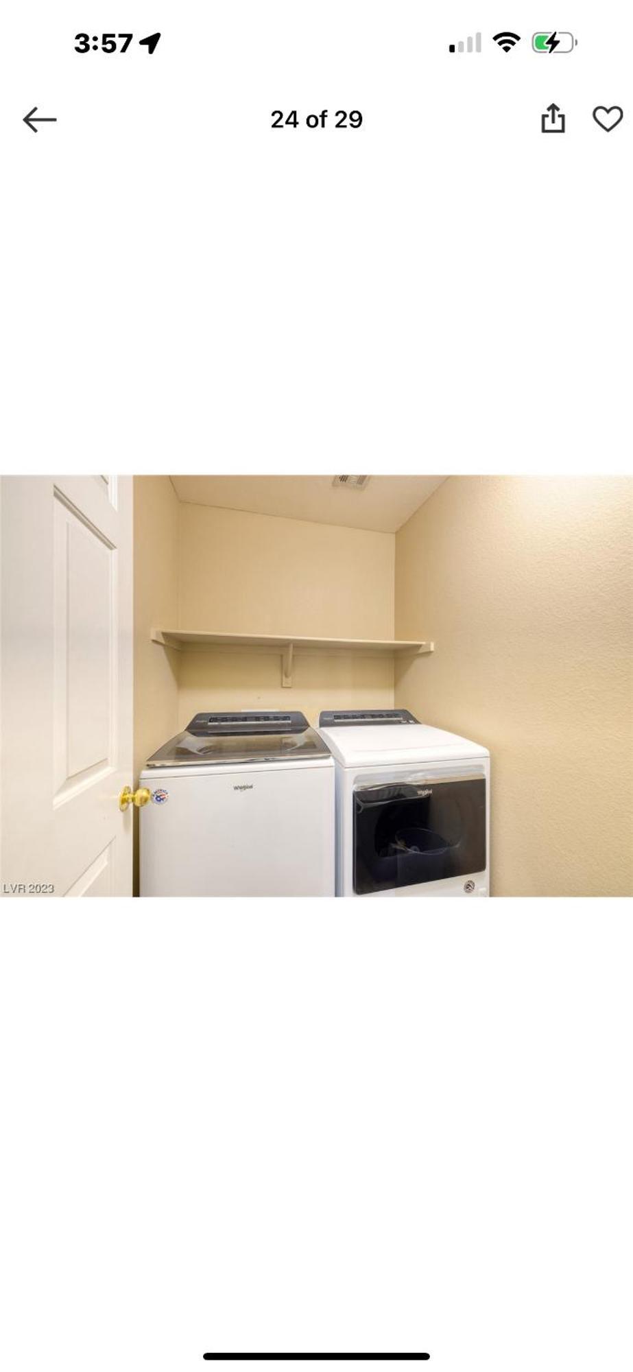 Ferienhaus Pet-friendly, Vibrant Oasis - Colorful Retreat Near Summerlin Las Vegas