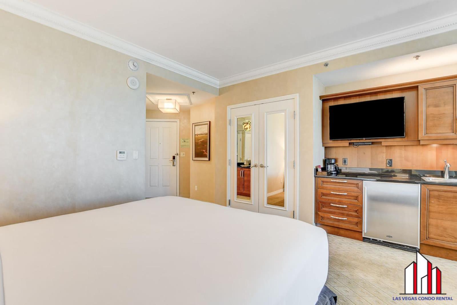 Holiday home Mgm Signature-25-611 Strip View Jacuzzi *