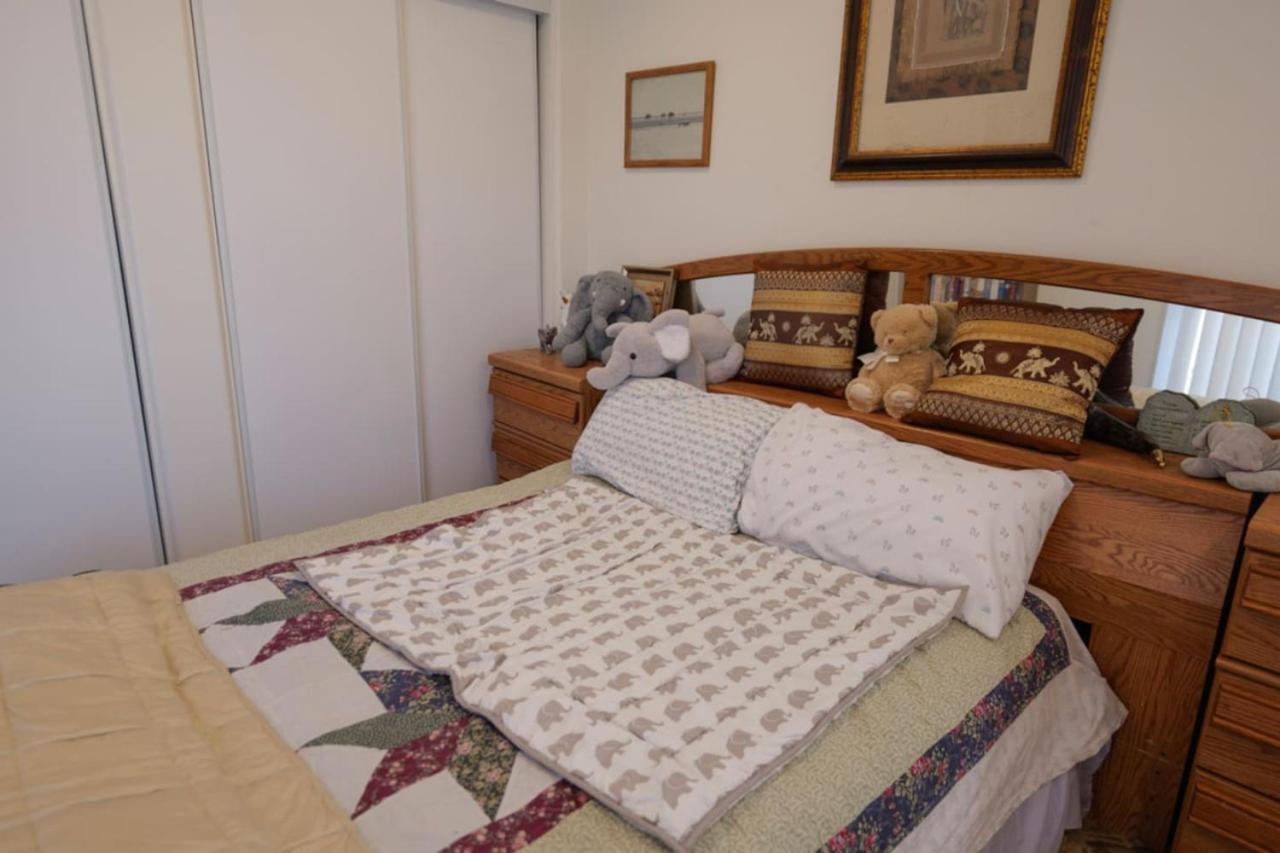327 7 Bedroom With Fenced Yard Holiday home Las Vegas