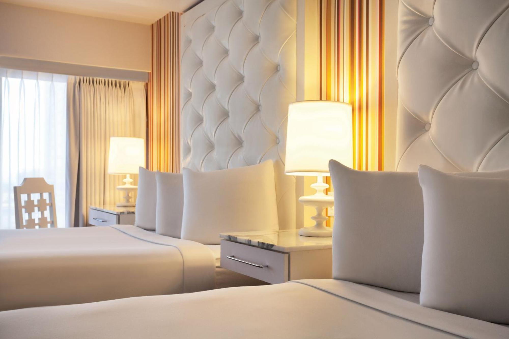 Flamingo Vegas & Casino Resort 3*