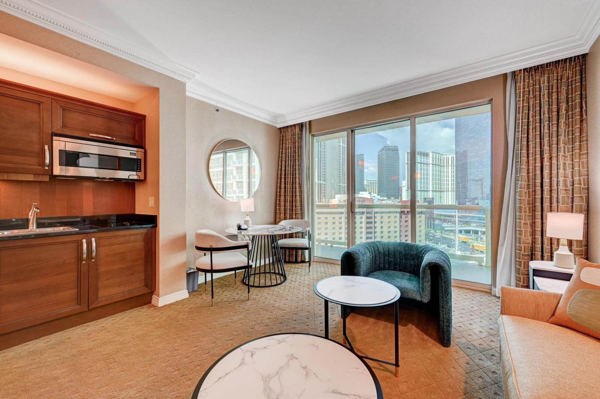 Amethyst Ii Balcony Strip View Mgm Signature Aparthotel
