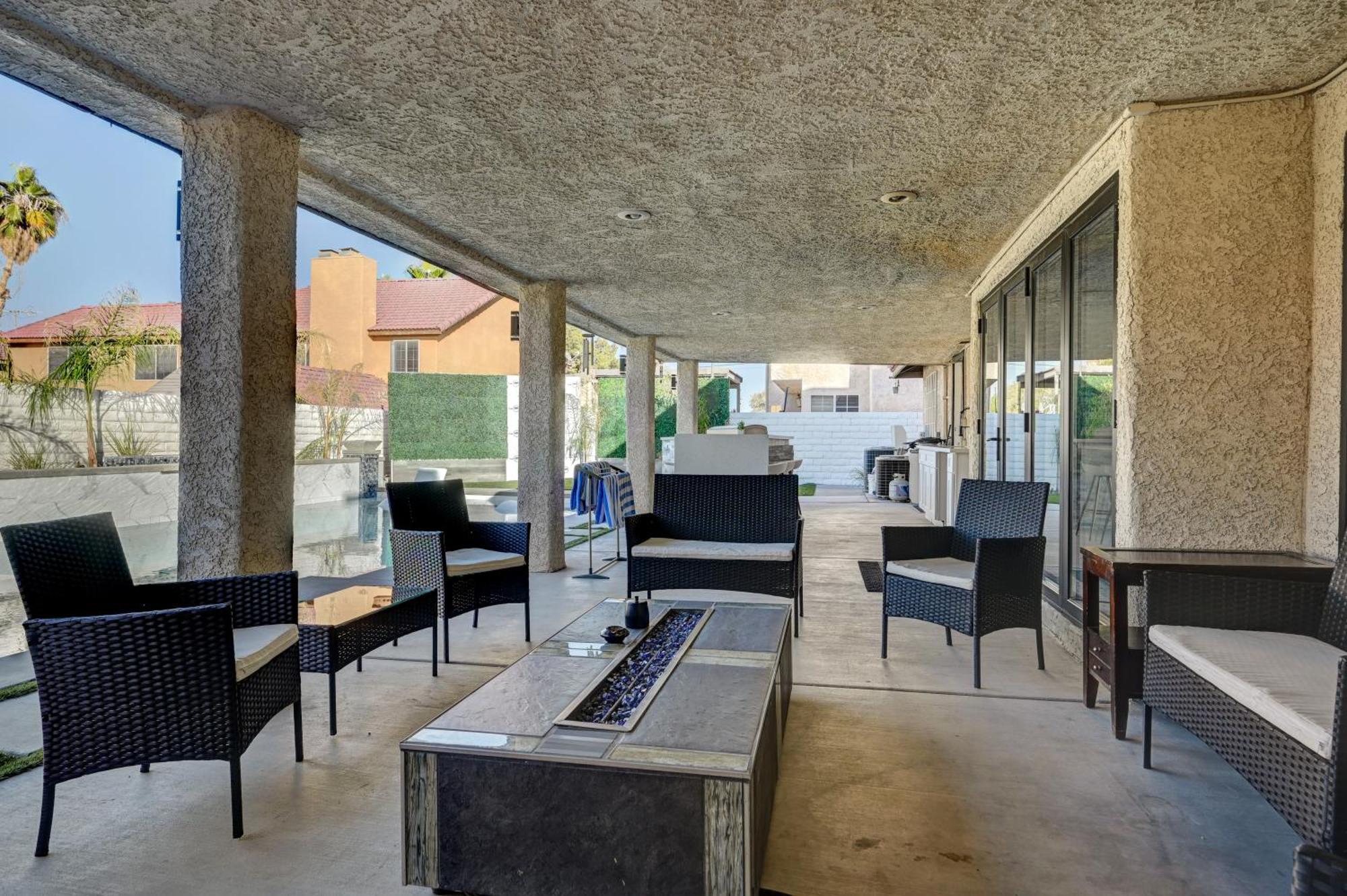 Plush Vegas Retreat 5 Min From Strip * Las Vegas
