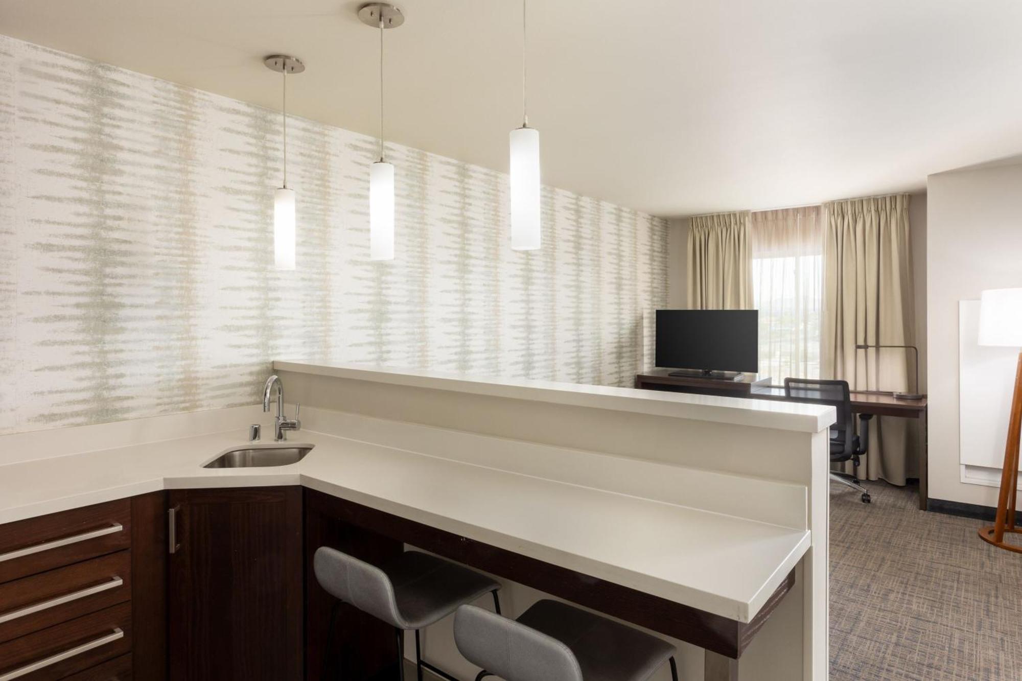 By Marriott Vegas Airport 3* Las Vegas