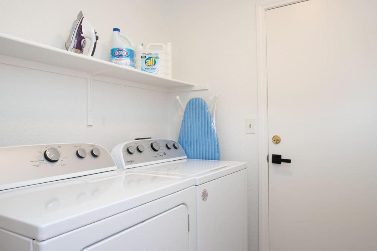 Holiday home Stylish 4br With New Pool By Craig Park